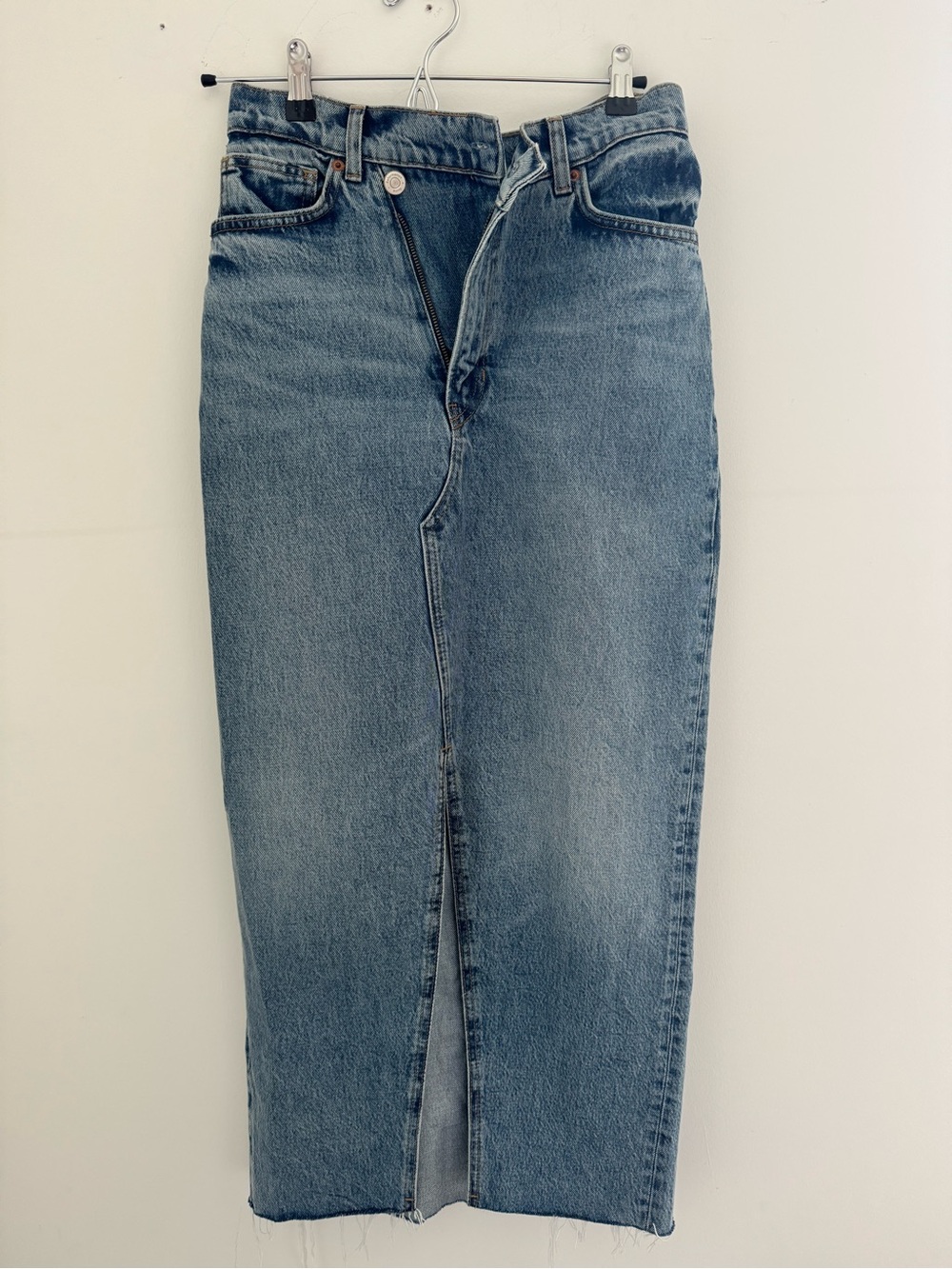 Reformation Nila Long Denim Skirt – Galway Wash – Size 26